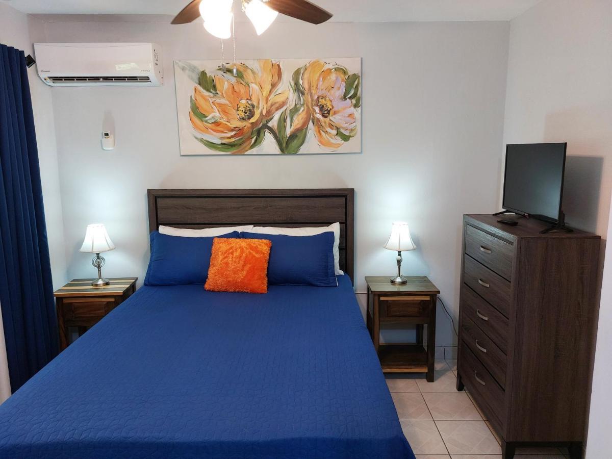 Contemporary Ocean View 2Bed Carib Ocho Rios Condo מראה חיצוני תמונה