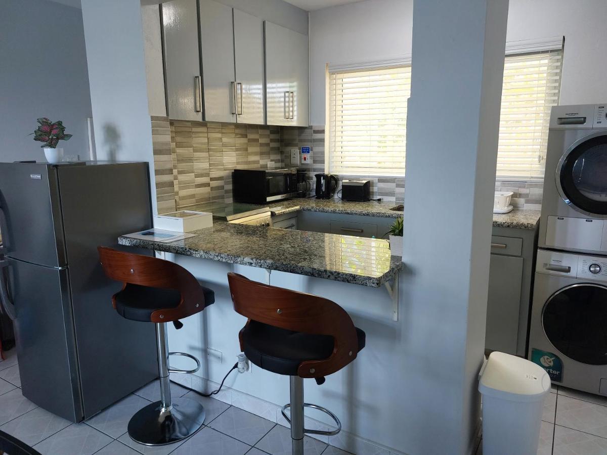 Contemporary Ocean View 2Bed Carib Ocho Rios Condo מראה חיצוני תמונה